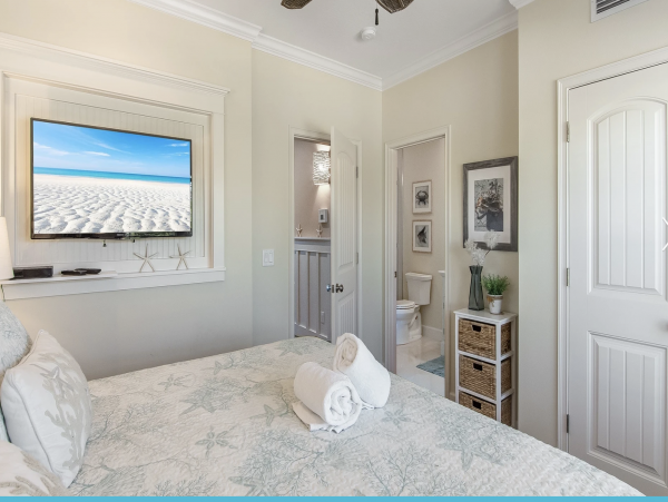 Anna Maria 4 Bedroom Pool Home Home Short Walk to Beach